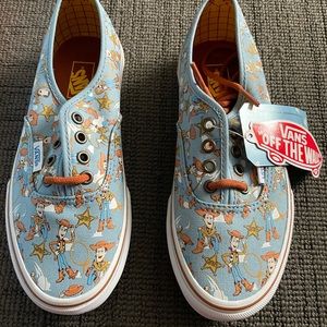 Vans Toy Story Woody shoes children NWT